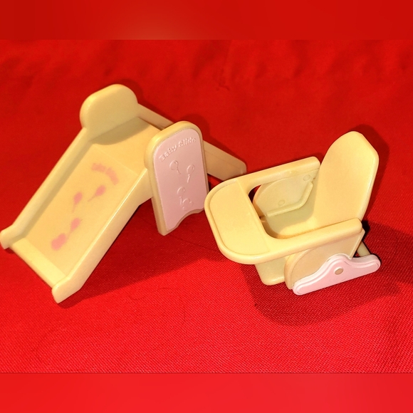 calico critters Other - Calico Critters ⁑ nursery girl chair, pink playground slide ⁑ furniture